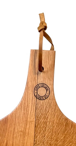 Circular oak chopping/ serving board